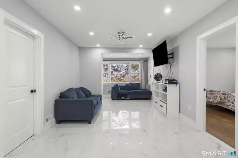 Entry Way - 2964 State St, Hamden, CT 06517 photo 1 of 4