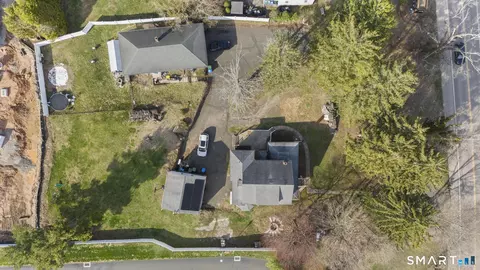 View/Area - 2964 State St, Hamden, CT 06517 photo 4 of 6