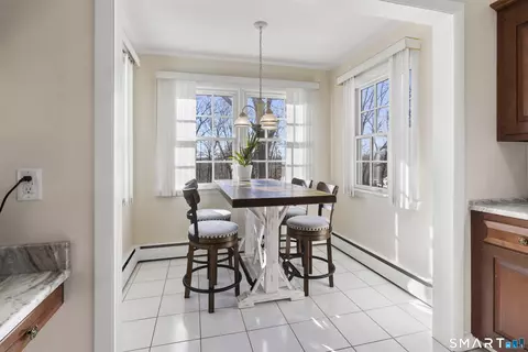 Dining - 7 Bonneville St, Killingly, CT 06239 photo 1 of 2