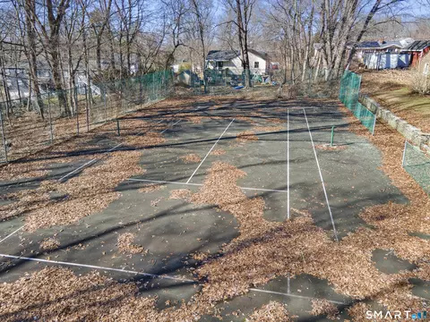Exterior - 7 Bonneville St, Killingly, CT 06239 photo 7 of 9