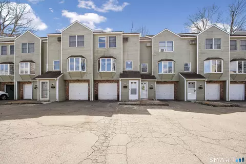 40 South St #11, Bristol, CT 06010