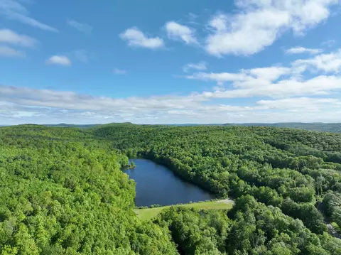 201 Diamond Ledge Rd, Stafford Springs, CT 06076