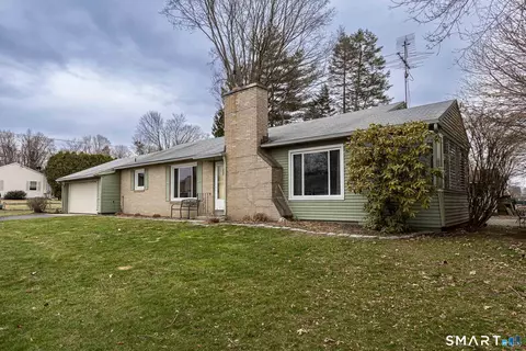 5 Claremont Ave, Enfield, CT 06082