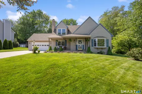 96 Kimberly Ln, Watertown, CT 06795