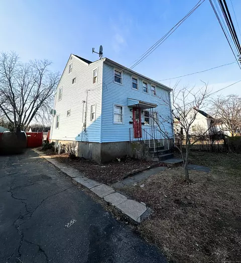 67 Laurel St, East Hartford, CT 06108