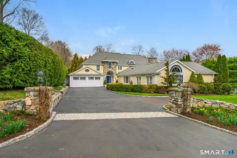 21 Fox Hill Ln, Darien, CT 06820