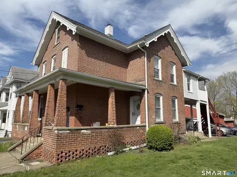 290 Wakelee Ave, Ansonia, CT 06401