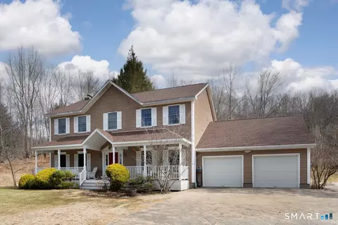 82 Valley Rd, Cornwall, CT 06796