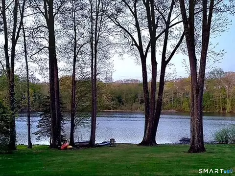 622 Lakeside Blvd W, Waterbury, CT 06708