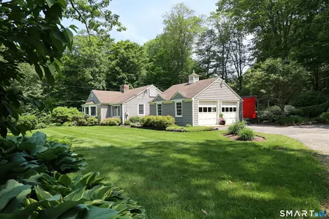 Exterior - 172 Gallows Hill Rd, Redding, CT 06896 photo 5 of 14