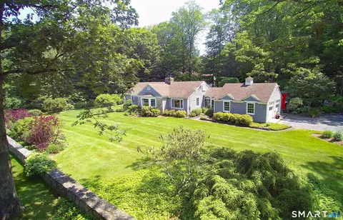 Exterior - 172 Gallows Hill Rd, Redding, CT 06896 photo 13 of 14