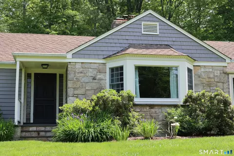 Exterior - 172 Gallows Hill Rd, Redding, CT 06896 photo 9 of 14