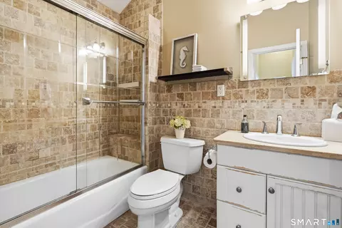 Bath - 74 Black Rock Tpke, Redding, CT 06896 photo 6 of 6
