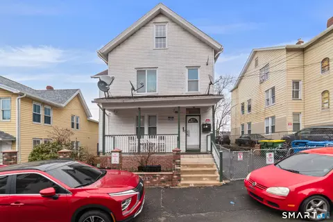 23 James St, Waterbury, CT 06708