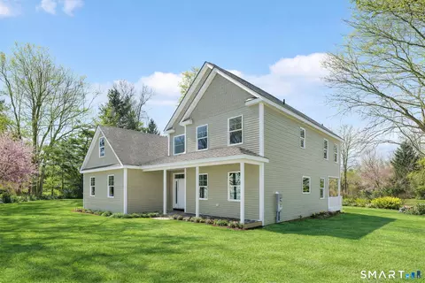 102 West St, Hebron, CT 06248