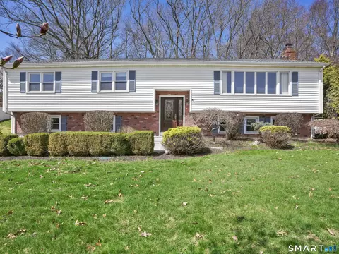 548 Howellton Rd, Orange, CT 06477