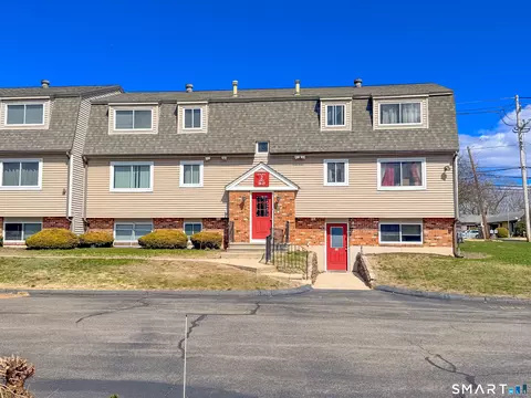 17 Evergreene #17, Wallingford, CT 06492