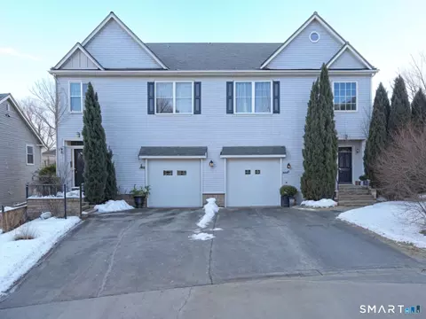 65 Benton St #65, Fairfield, CT 06825