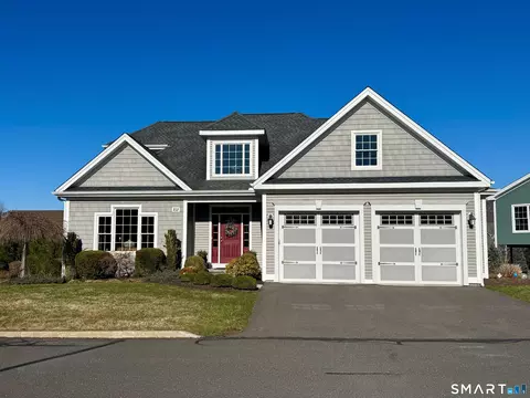151 Victoria Dr, Cheshire, CT 06410