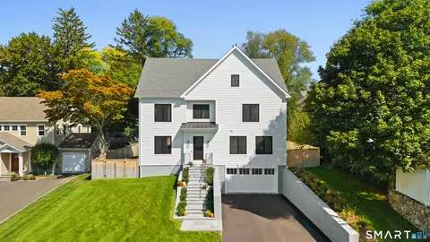 36 Bauer Pl Ext, Westport, CT 06880