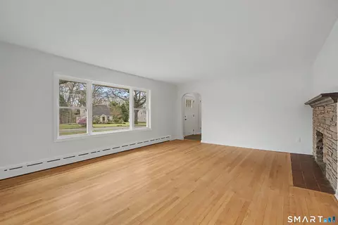Living - 331 Colonel Ledyard Hwy, Ledyard, CT 06339 photo 2 of 6
