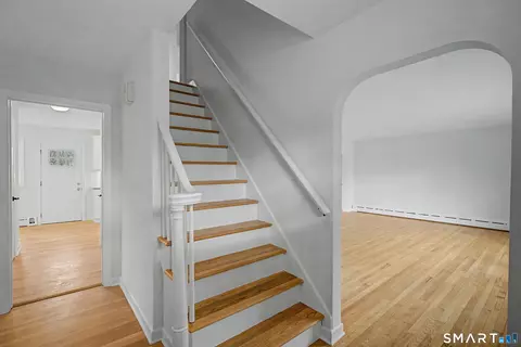 Entry Way - 331 Colonel Ledyard Hwy, Ledyard, CT 06339 photo 1 of 3