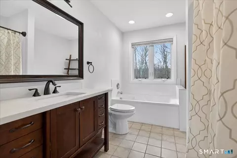 Bath - 22 Emerald Ln, Bethany, CT 06524 photo 1 of 2