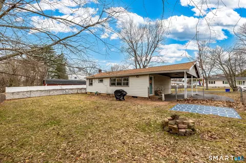Exterior - 32 Jackson Rd, Enfield, CT 06082 photo 7 of 12