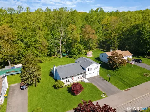 29 Evening Star Dr, Seymour, CT 06483