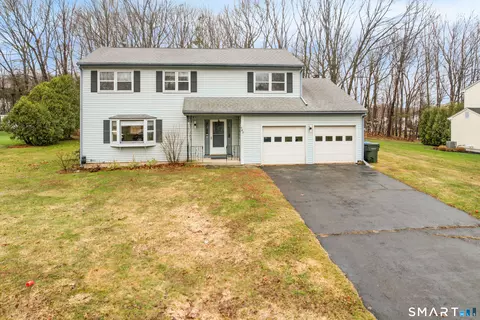 147 Highland St, Rocky Hill, CT 06067
