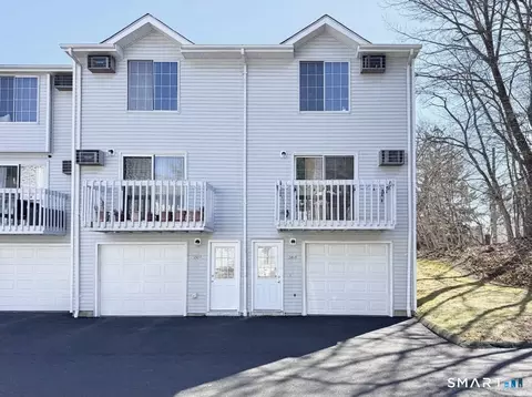 26 Guiel Pl #8, Meriden, CT 06450