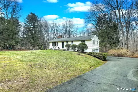Undisclosed, Woodbridge, CT 06525