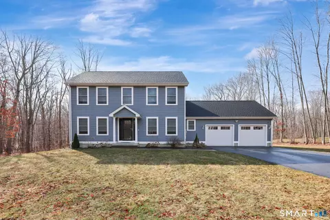 36 Daniel Dr, Colchester, CT 06415