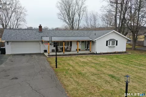 1061 North St, Suffield, CT 06078