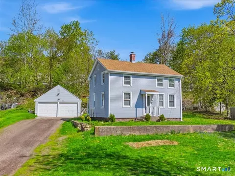 16 Grandview Ter, Portland, CT 06480