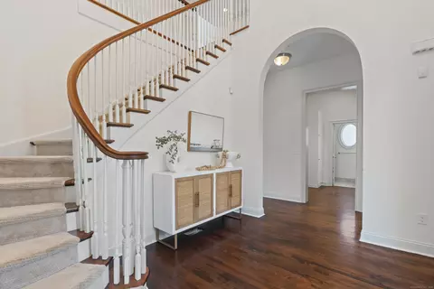 Entry Way - 64 Webster Point Rd, Madison, CT 06443 photo 1 of 3