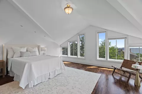 Bedroom - 64 Webster Point Rd, Madison, CT 06443 photo 5 of 6