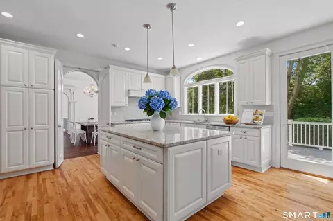 Kitchen - 64 Webster Point Rd, Madison, CT 06443 photo 1 of 4