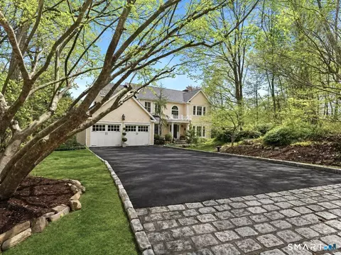 50 Turkey Meadow Rd, Trumbull, CT 06611