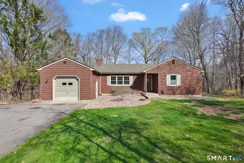36 Highland Ter, Ivoryton, CT 06442
