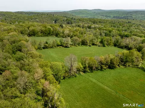 77 Windy Ridge Rd, Warren, CT 06754 photo 2