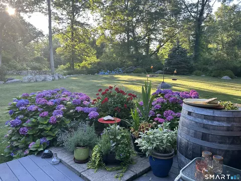 Exterior - 155 Lambtown Rd, Ledyard, CT 06339 photo 7 of 12