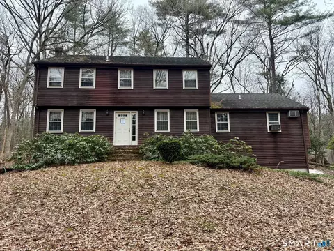5 Sanctuary Dr, Simsbury, CT 06070