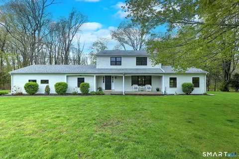 79 Meadow Wood Rd, Branford, CT 06405