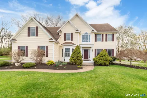 33 Watch Hill Rd, Berlin, CT 06037