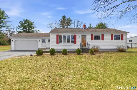 37 Farnham Rd, South Windsor, CT 06074