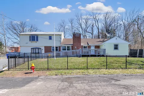 44 Woodlawn Ter, Meriden, CT 06450