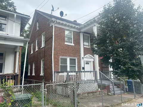 270 East Ave, Bridgeport, CT 06610