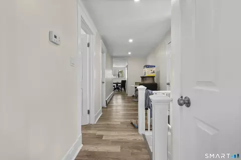 Entry Way - 49-51 Third St, Hamden, CT 06514 photo 3 of 10