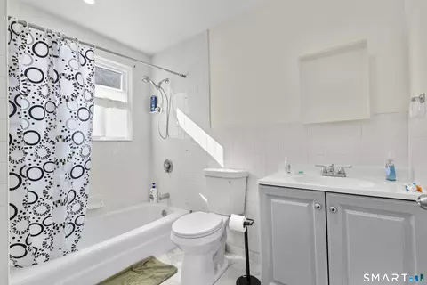 Bath - 49-51 Third St, Hamden, CT 06514 photo 1 of 3